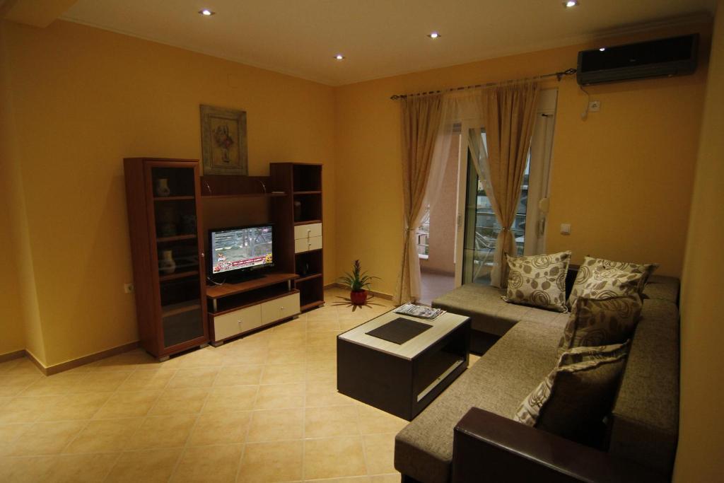 Kopernikus Apartments Ulcinj Bagian luar foto